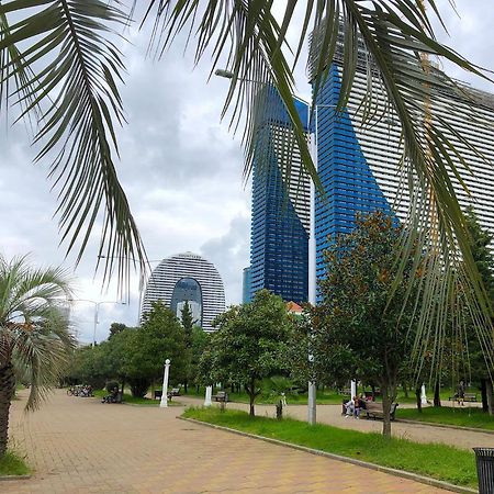 Orbi City Батуми Екстериор снимка